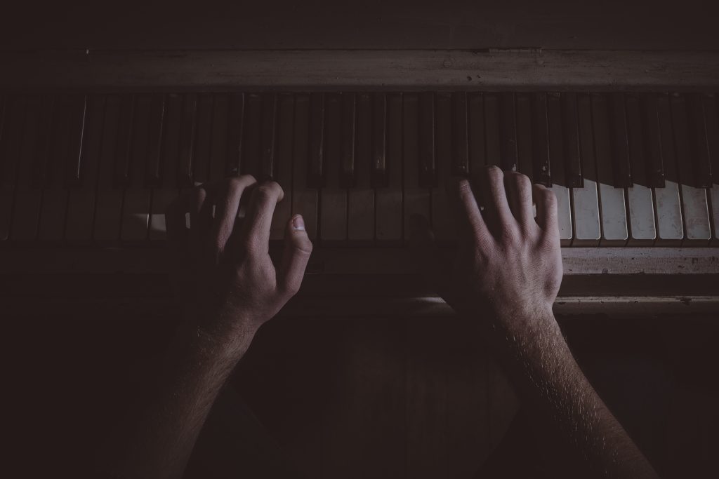 hands-music-musician-piano
